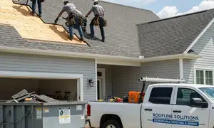 Dependable roof repair and replacement service in Cleveland, OH for siding businesses